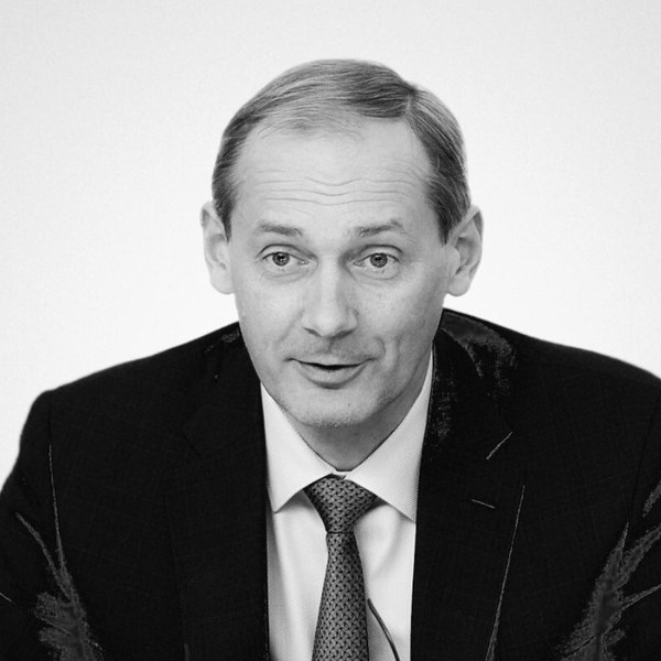 Андрей Петров